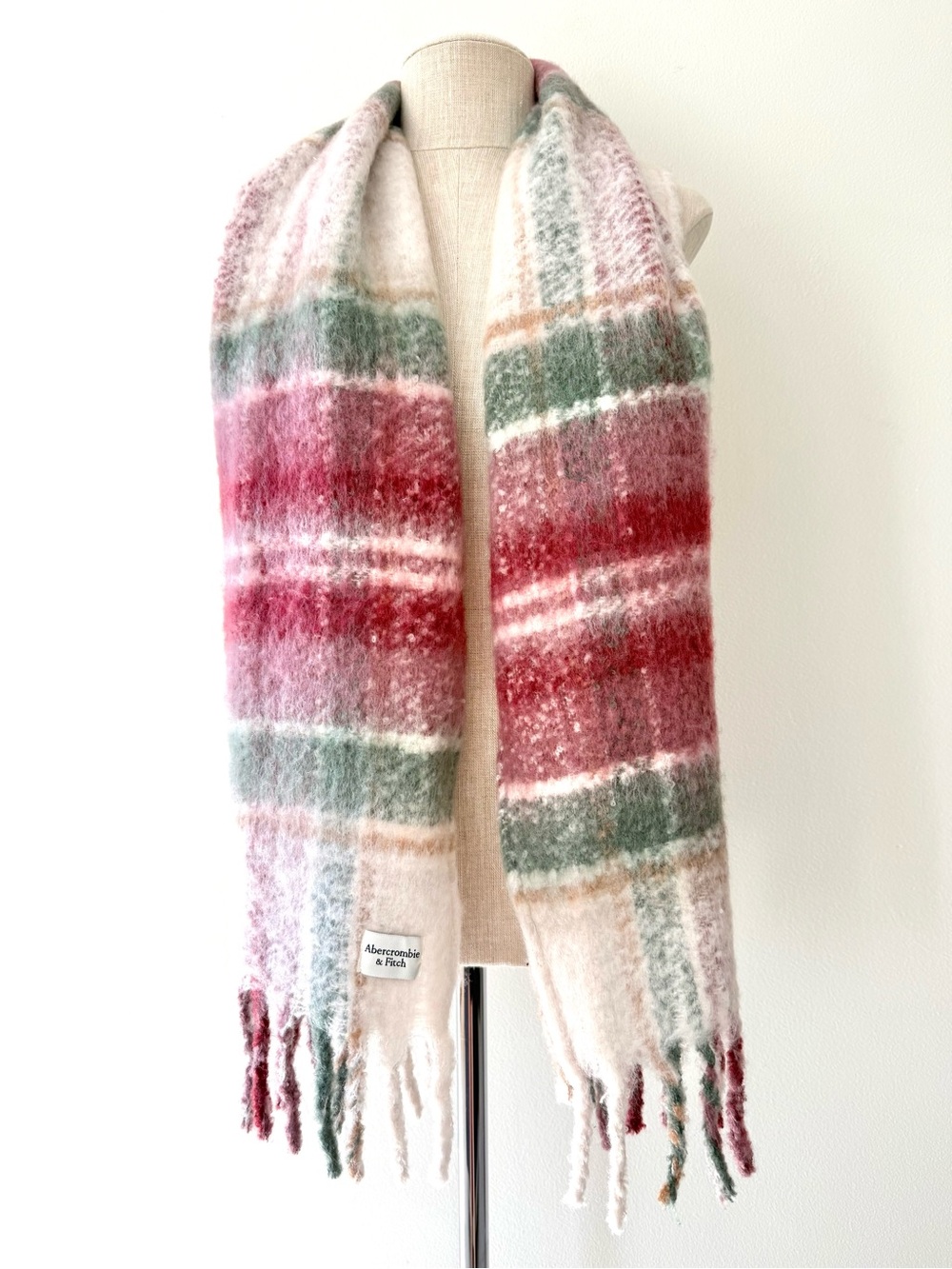 Abercrombie & Fitch Oversized Plaid Blanket Scarf Faux Mohair Mauve Green Cozy - Picture 5 of 9